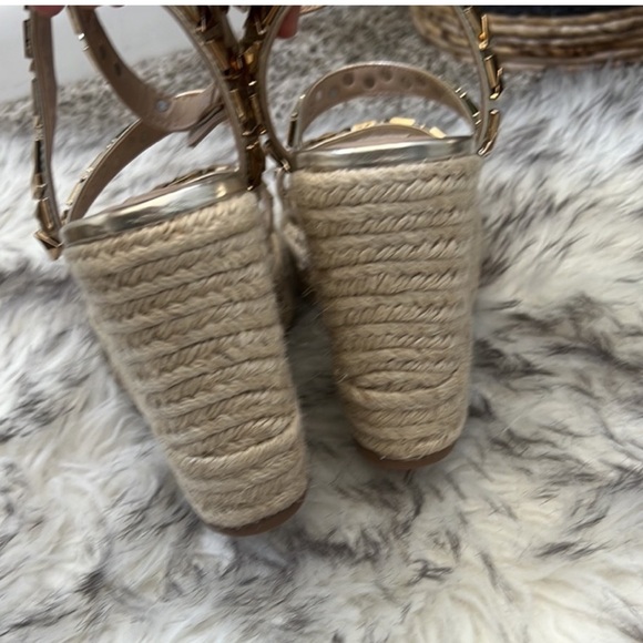 Steve Madden Women's Session Wedge Sandal, Tan - Picture 7 of 14